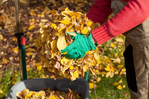 Recycling construction materials sustainably